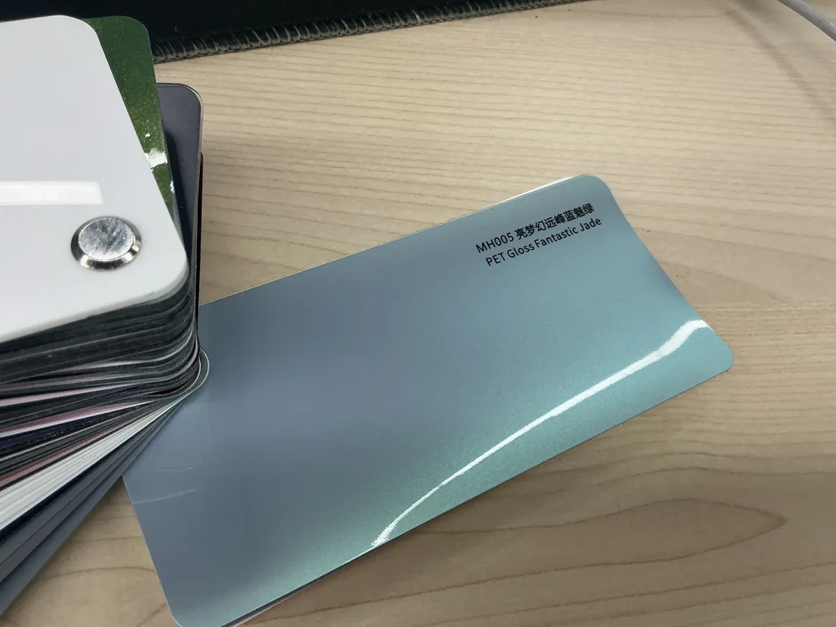 MH005 CFC color change film swatch