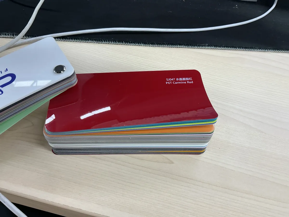 SJ047 PET Strawberry Red (Porsche) CFC color change film swatch