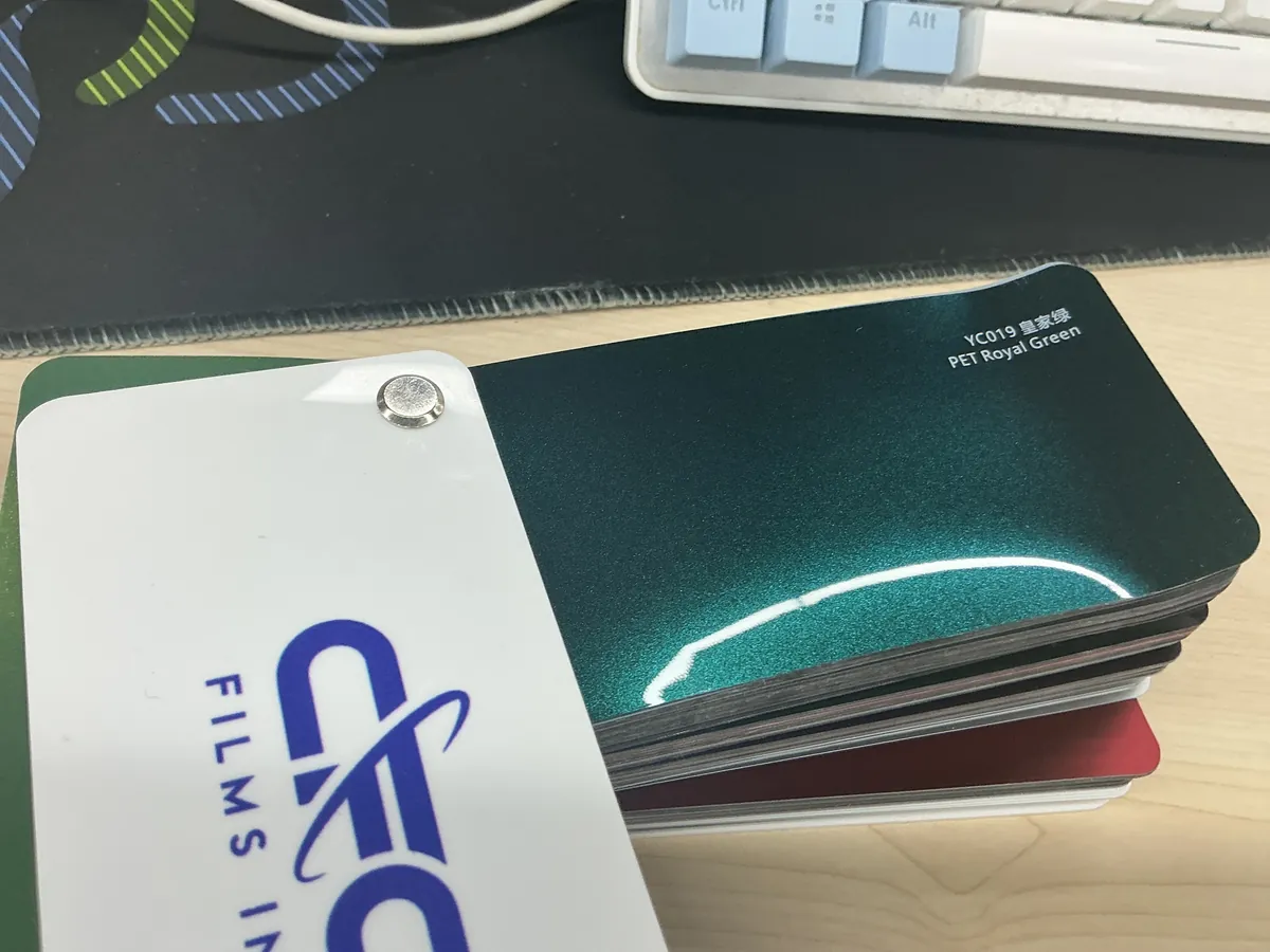 YC019 CFC color change film swatch