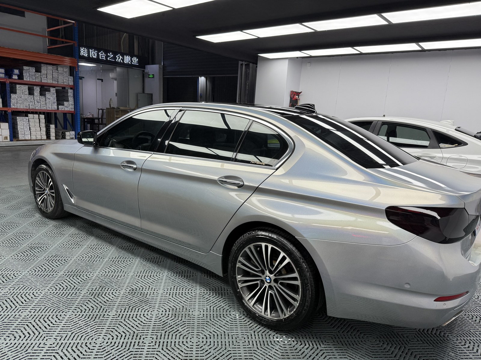 LS004 PET Holographic Metallic Silver CFC vehicle wrap case